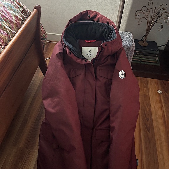 QUARTZ CO.
'DORSET' COAT (PARKA) 
100% Canadian White Duck - Picture 1 of 6